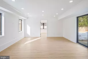 6311 Carnegie Dr, Bethesda, MD 20817 - Photo 38