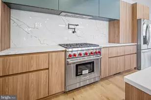 6311 Carnegie Dr, Bethesda, MD 20817 - Photo 10