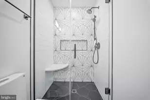 6311 Carnegie Dr, Bethesda, MD 20817 - Photo 50