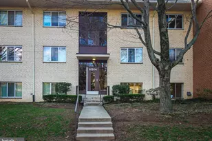 10204 Rockville Pik, Rockville, MD 20852 - Photo 1