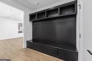 8607 Erdem Pl, Chevy Chase, MD 20815 - Photo 20