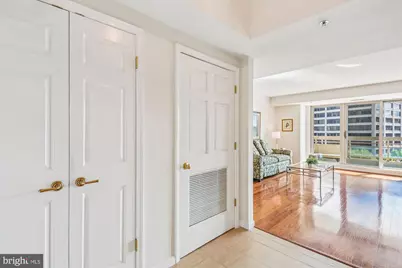5600 Wisconsin Avenue #1105, Chevy Chase, MD 20815 - Photo 2