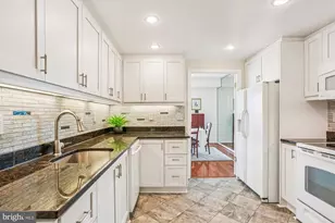 5600 Wisconsin Ave, Chevy Chase, MD 20815 - Photo 22
