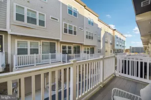 8152 Tompkins St, Rockville, MD 20855 - Photo 46