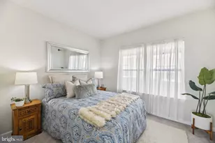 8152 Tompkins St, Rockville, MD 20855 - Photo 40