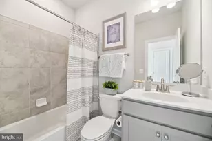 8152 Tompkins St, Rockville, MD 20855 - Photo 42