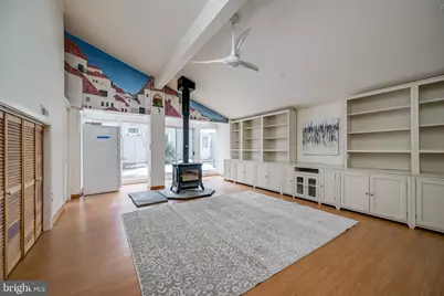 11005 Fawsett Road, Potomac, MD 20854 - Photo 4
