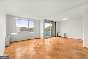 10201 Grosvenor Pl, Rockville, MD 20852 - Photo 20