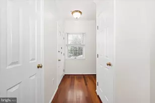 15825 Glacier Ct, North Potomac, MD 20878 - Photo 6