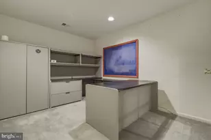 10804 Brewer House Rd, Rockville, MD 20852 - Photo 32