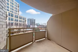 7111 Woodmont Ave, Bethesda, MD 20815 - Photo 4