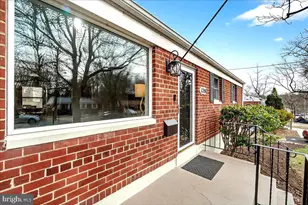 11206 Ashley Dr, Rockville, MD 20852 - Photo 14