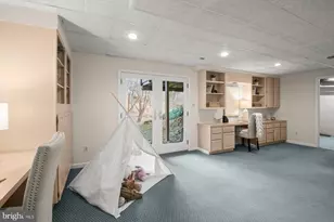 1727 Glastonberry Rd, Potomac, MD 20854 - Photo 44