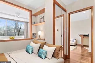 10401 Grosvenor Pl, Rockville, MD 20852 - Photo 10