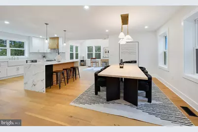 9201 Farnsworth, Potomac, MD 20854 - Photo 12