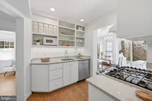 9634 Parkwood Dr, Bethesda, MD 20814 - Photo 12