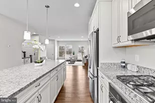 14247 Travilah Rd, Rockville, MD 20850 - Photo 30