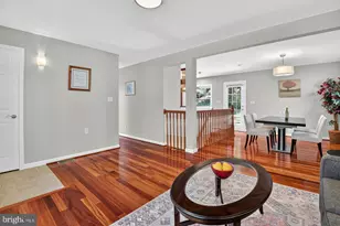 9928 Fleming Ave, Bethesda, MD 20814 - Photo 4