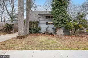3 Bowie Ct, Rockville, MD 20852 - Photo 2