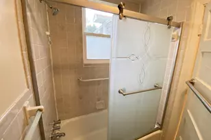 7816 Derwood St, Rockville, MD 20855 - Photo 14