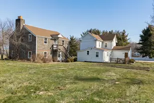 7816 Derwood St, Rockville, MD 20855 - Photo 2