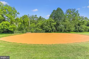 4717 Topping Rd, Rockville, MD 20852 - Photo 42