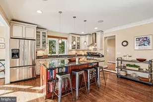 10237 Parkwood Dr, Kensington, MD 20895 - Photo 12