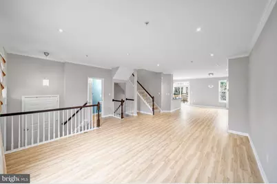 122 Longpoint Way, Gaithersburg, MD 20878 - Photo 2