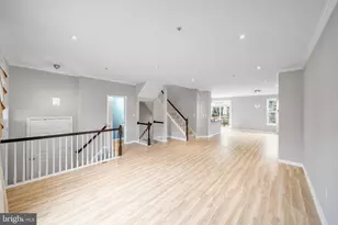 122 Longpoint Way, Gaithersburg, MD 20878 - Photo 2