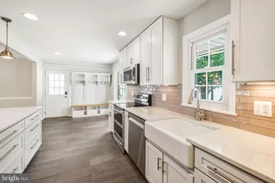 1392 Kersey Lane, Potomac, MD 20854 - Photo 6