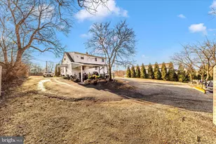 10325 Lewis Dr, Damascus, MD 20872 - Photo 6