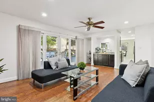 8033 Cypress Grove Ln, Cabin John, MD 20818 - Photo 6