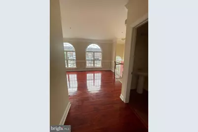 3916 Bryant Park Circle, Burtonsville, MD 20866 - Photo 4