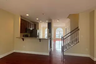 3916 Bryant Park Cir, Burtonsville, MD 20866 - Photo 6