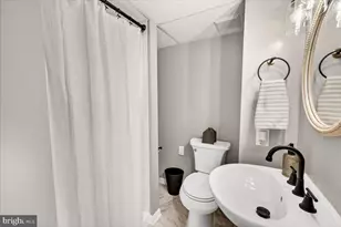 20601 Miracle Dr, Gaithersburg, MD 20882 - Photo 42