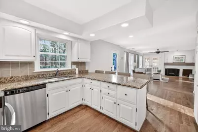 20601 Miracle Drive, Gaithersburg, MD 20882 - Photo 16