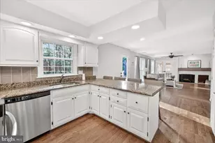 20601 Miracle Dr, Gaithersburg, MD 20882 - Photo 16