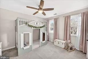 20601 Miracle Dr, Gaithersburg, MD 20882 - Photo 26