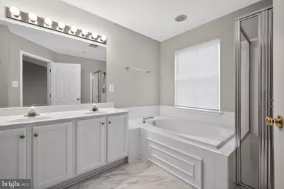18707 Little Star Lane, Germantown, MD 20874 - Photo 22