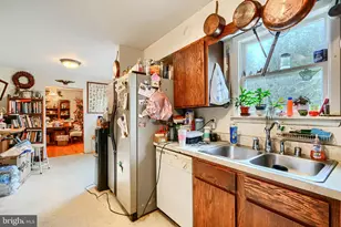 9301 Old Georgetown Rd, Bethesda, MD 20814 - Photo 16