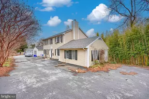 9301 Old Georgetown Rd, Bethesda, MD 20814 - Photo 2