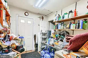 9301 Old Georgetown Rd, Bethesda, MD 20814 - Photo 12