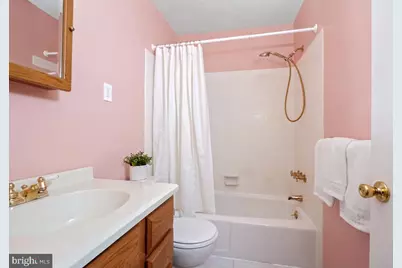 10612 Montrose Avenue #102, Bethesda, MD 20814 - Photo 14