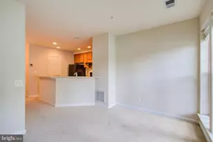 305 Prettyman Dr, Rockville, MD 20850 - Photo 10