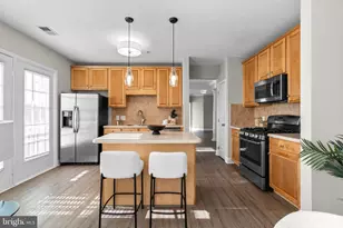 303 Redland Blvd, Rockville, MD 20850 - Photo 12