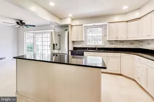 1718 Crestview Dr, Rockville, MD 20854 - Photo 12