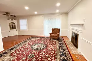 11 Fenceline Dr, Gaithersburg, MD 20878 - Photo 4