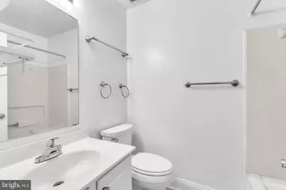 18334 Streamside Drive #201, Gaithersburg, MD 20879 - Photo 16