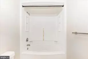 3330 N Leisure World Blvd, Silver Spring, MD 20906 - Photo 22