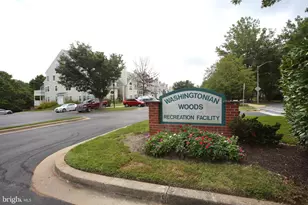 913 Hillside Lake Terrace, Gaithersburg, MD 20878 - Photo 18